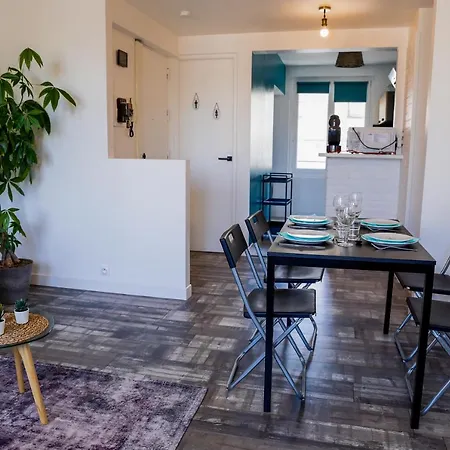 Kailhenn: Joli T3 Cosy, Bien équipé, Proche Tram *