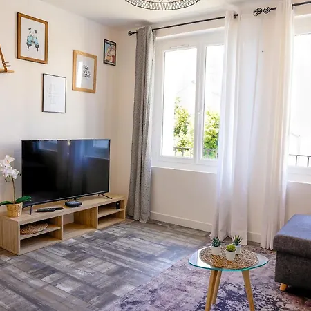 Kailhenn: Joli T3 Cosy, Bien Equipe, Proche Tram Брест